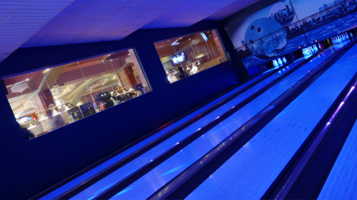 10 Pin Bowling