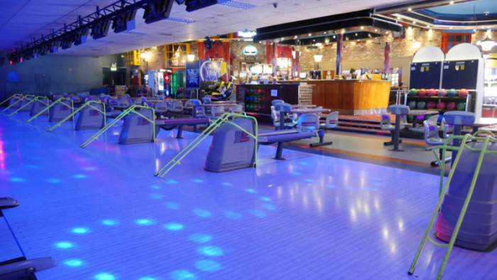 10 Pin Bowling